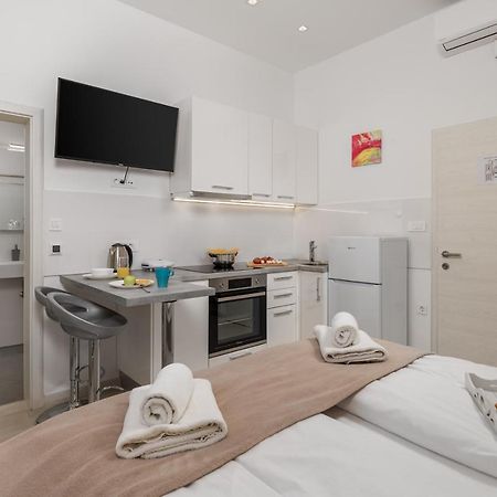 רייקה Lux Apartments מראה חיצוני תמונה