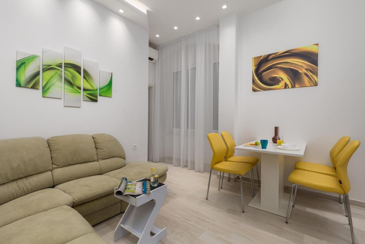 רייקה Lux Apartments מראה חיצוני תמונה