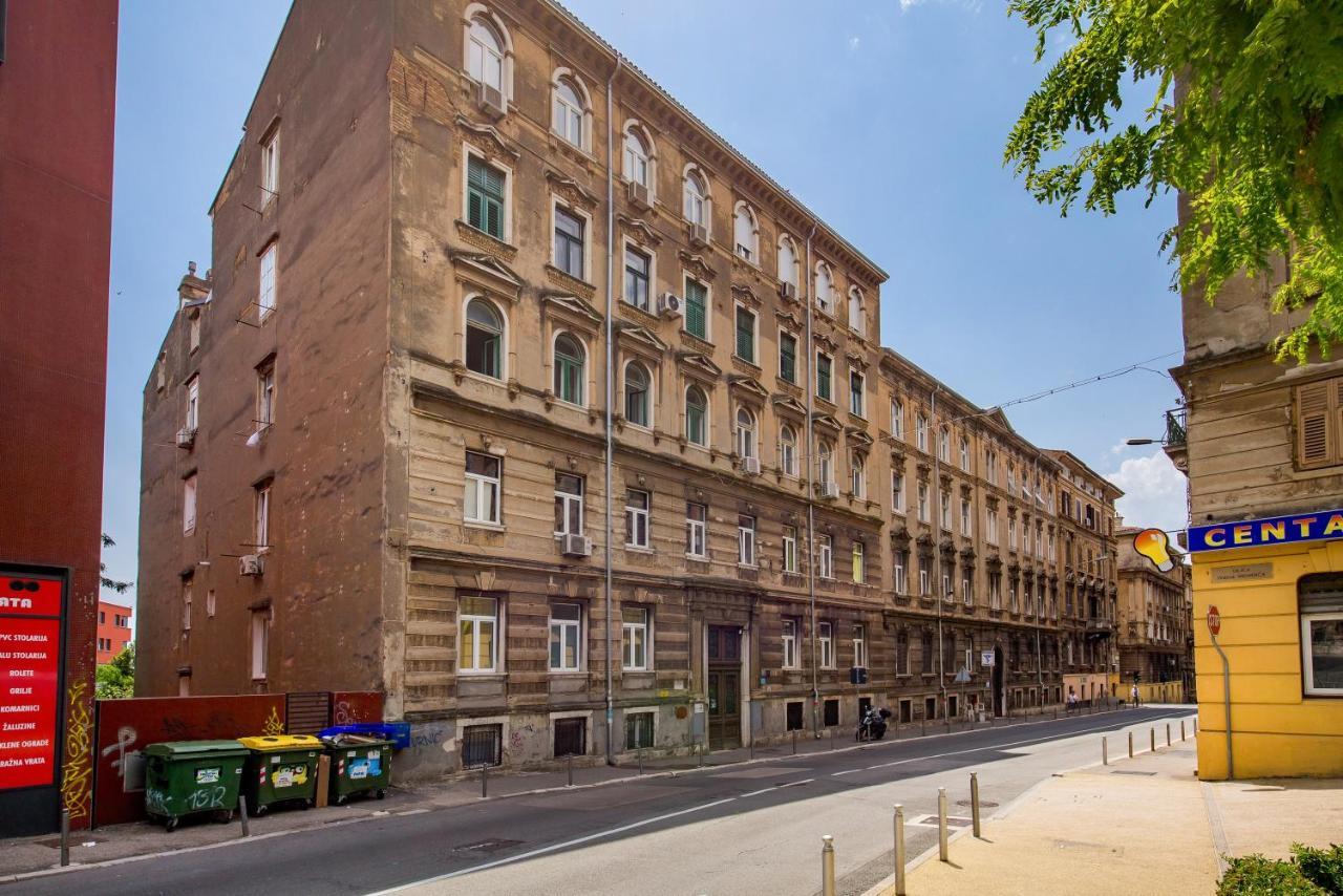 רייקה Lux Apartments מראה חיצוני תמונה
